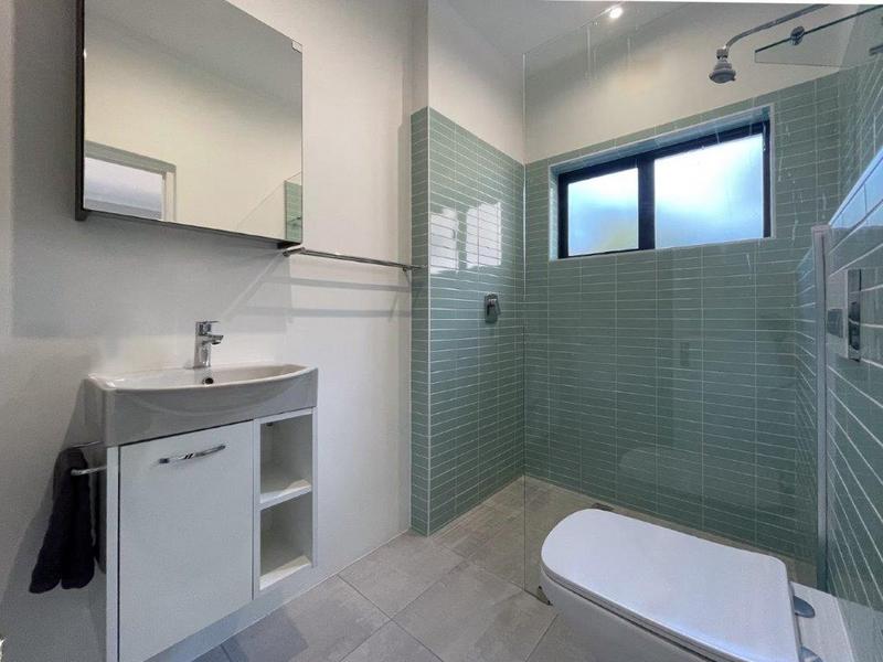 To Let 4 Bedroom Property for Rent in Hout Bay Western Cape